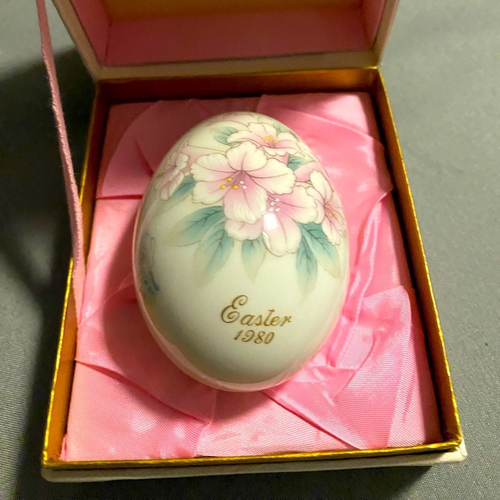 Noritake Easter Egg 1980 | 10th Limited Edition Japan | Vintage Collectible NIB - Picture 2 of 6